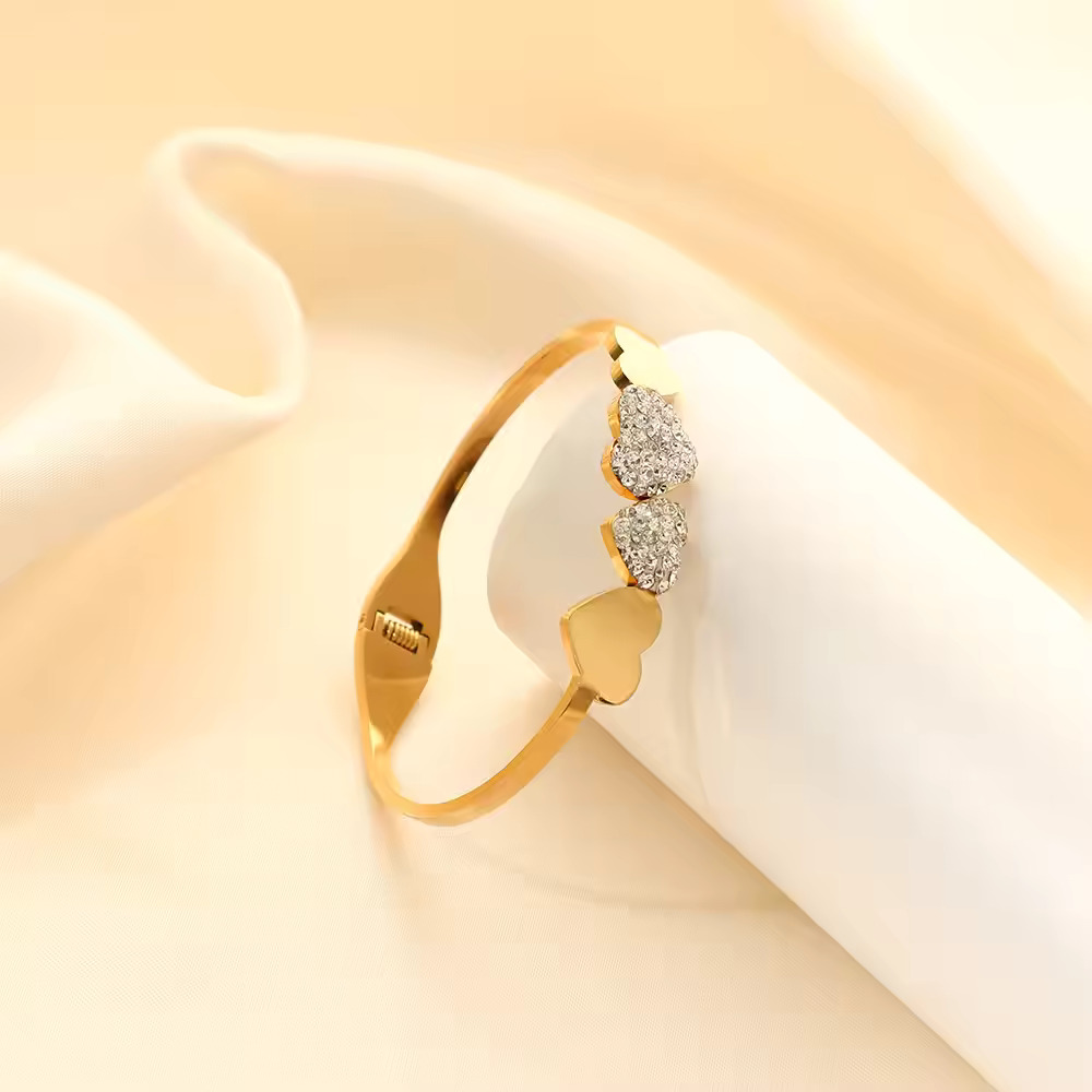 Pulsera Cuatro Corazones ✨